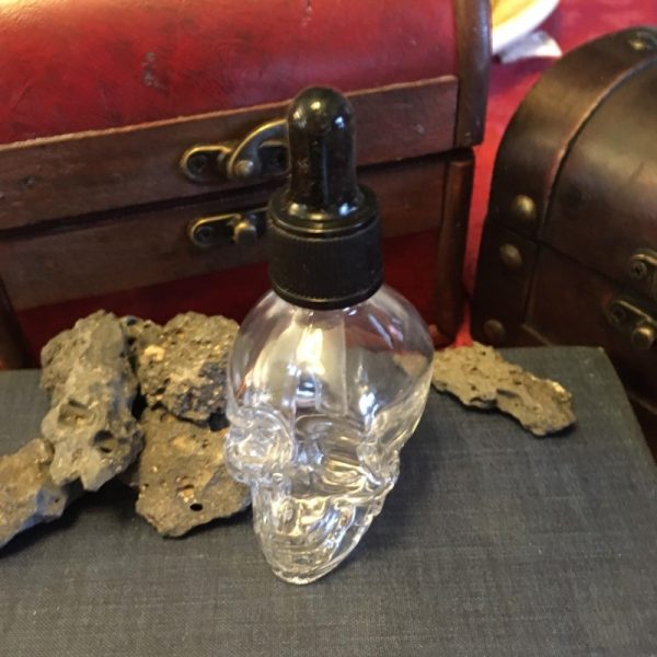 Skull dropper bottle