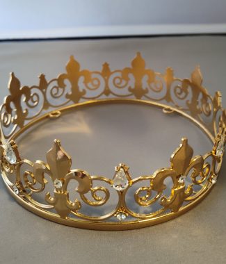 fleur-de-lis crown in gold
